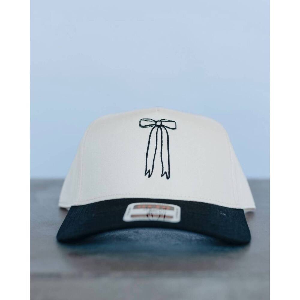 NEW RUBYMOON women's bow trucker hat in white